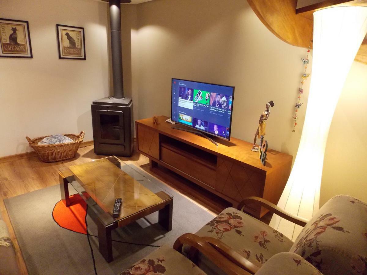 Triplex 3 Suites Em กาเนรา ภายนอก รูปภาพ