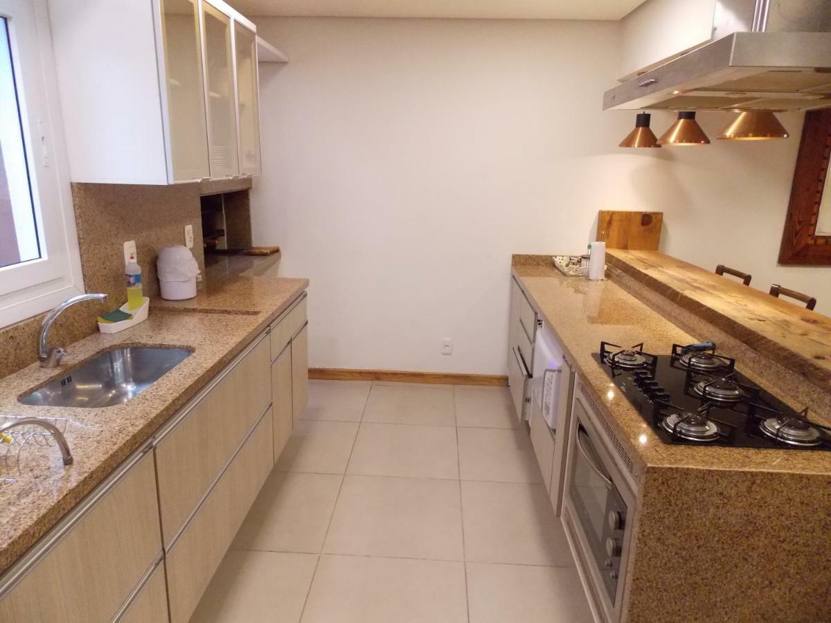 Triplex 3 Suites Em กาเนรา ภายนอก รูปภาพ