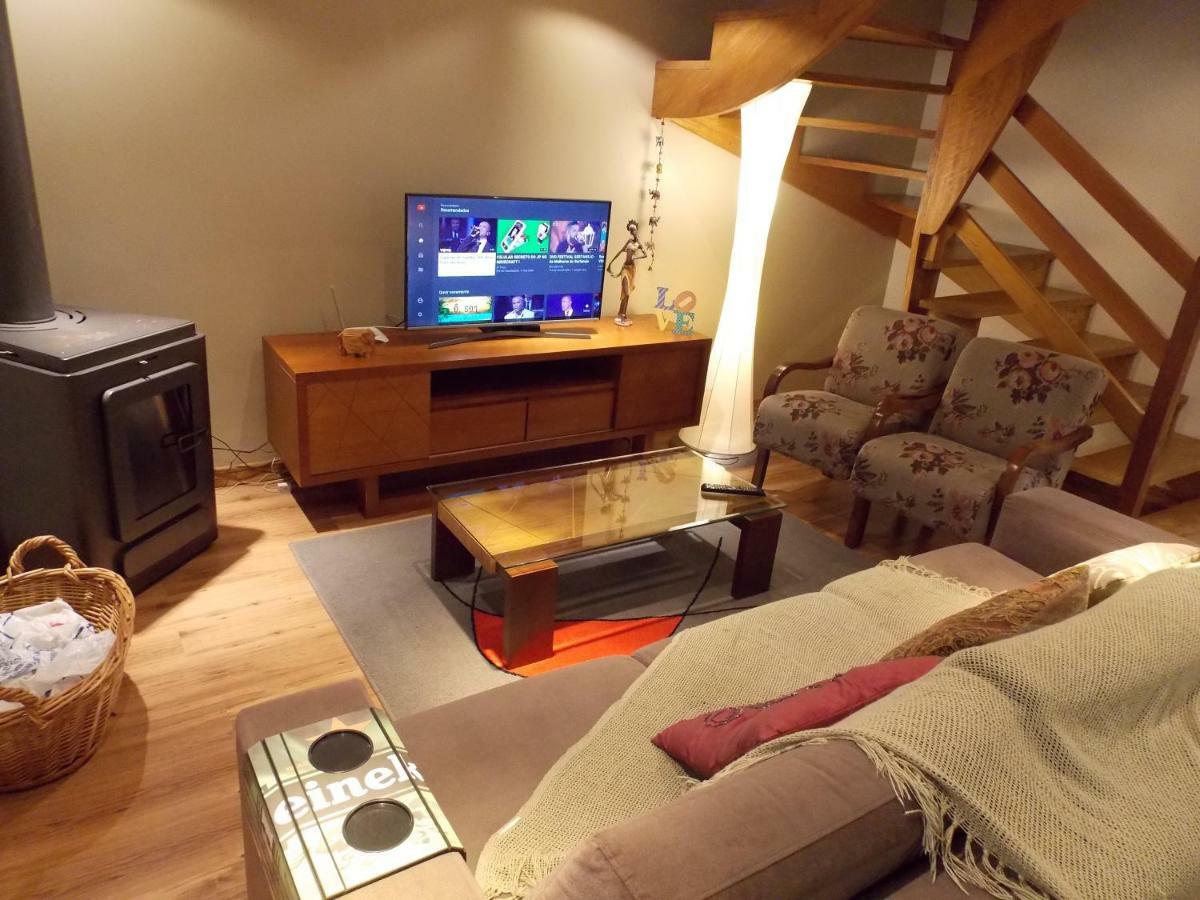 Triplex 3 Suites Em กาเนรา ภายนอก รูปภาพ